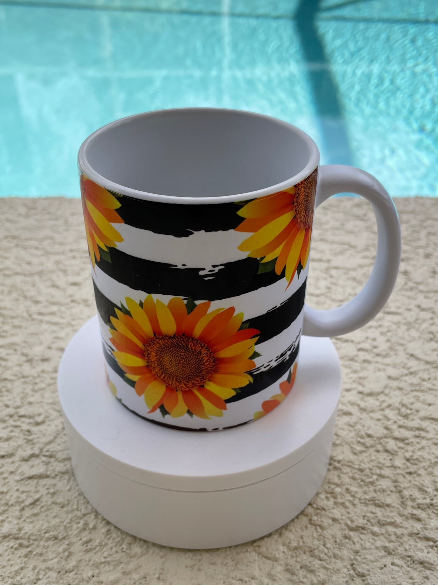 Sunflowers Pattern Mug, Birthday Gift, Custom Mug Gift for Mom, Anniversary Gift for Her/Him, Valentine's day gifts